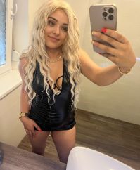 Эскорт жена Дьёр: Kitty96, 28 лет