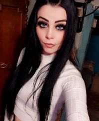 szexpartner MiskolcBettina, 21 éves