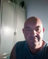 Veszprémi férfi szexpartnerGyugyu69, 51 éves