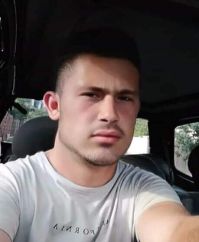 Tiszaújvárosi férfi szexpartnergergő20, 21 éves