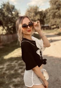 скорт жена Будапешт: Noncsy, 22 лет