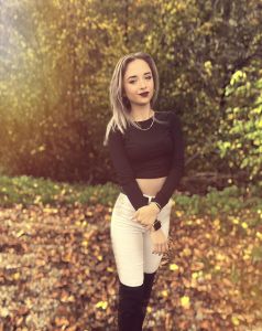 скорт жена Будапешт: Noncsy, 22 лет
