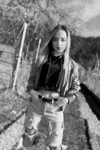 скорт жена Будапешт: Noncsy, 22 лет