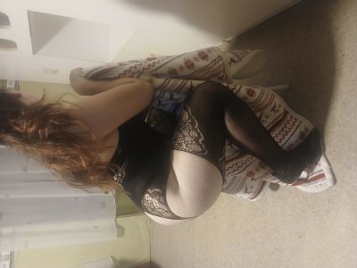 Эскорт жена Мишкольц: Diána30, 30 лет