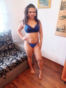 Escort Frau Miskolc: Flóra, 24 Jahre