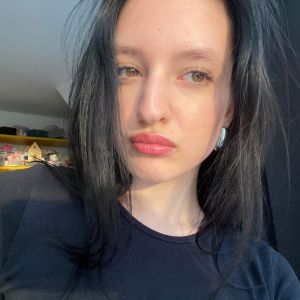 Escort girl Miskolc:Izus18, 18 years