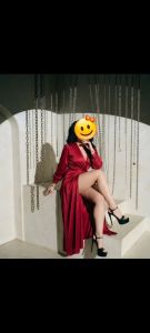 Szexpartner Miskolc: Leticia szűk punci, 30 éves