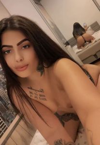 Эскорт жена Мишкольц: Kira 19, 20 лет