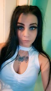Эскорт жена Мишкольц: Bettina, 21 лет