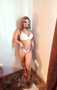 Эскорт жена Мишкольц: alia.98, 24 лет