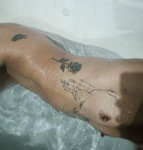 Эскорт жена Tiszatarján: Naomi, 24 лет