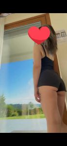 Эскорт жена Мишкольц: AnnaÉsFérje, 28 лет