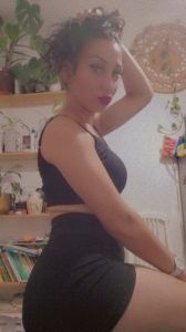 Эскорт жена Мишкольц: Evelin2121, 21 лет