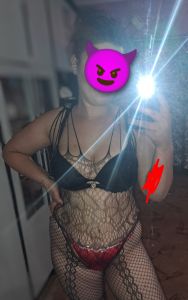 Escort Frau Baktalórántháza: Larácska, 23 Jahre