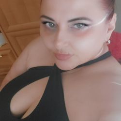 Мишкольц Viktória szexpartner