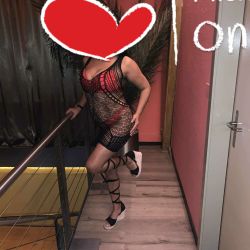 Мишкольц alexa33 szexpartner