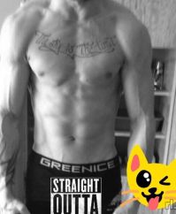 Üllő мужчина-эскортHugo, 32 лет