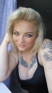 Szexpartner Dunaújváros: Nicky, 30 éves