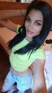 Escort Frau Győr: Mirella, 28 Jahre