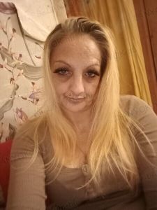 Szexpartner Cegléd: Sisi40, 40 éves