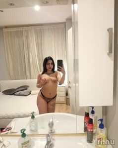 скорт жена Будапешт: Gina, 20 лет