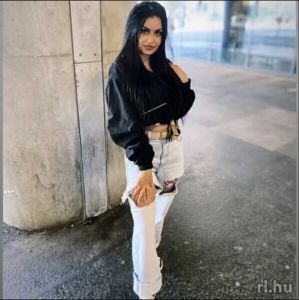Эскорт жена Дебрецен: Betti19, 18 лет