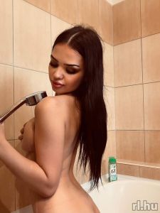 Эскорт жена Дьёр: Rebeka, 19 лет