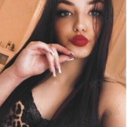 Debreceni Lara szexpartner