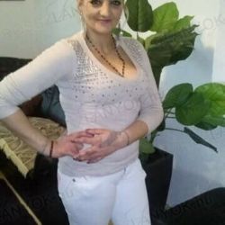 Ceglédi Sisi40 szexpartner